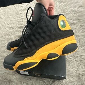 Air Jordan 13 retro (GS) 5Y, great condition‎